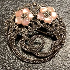 Mother of Pearl & Moissanite Silver Brooche